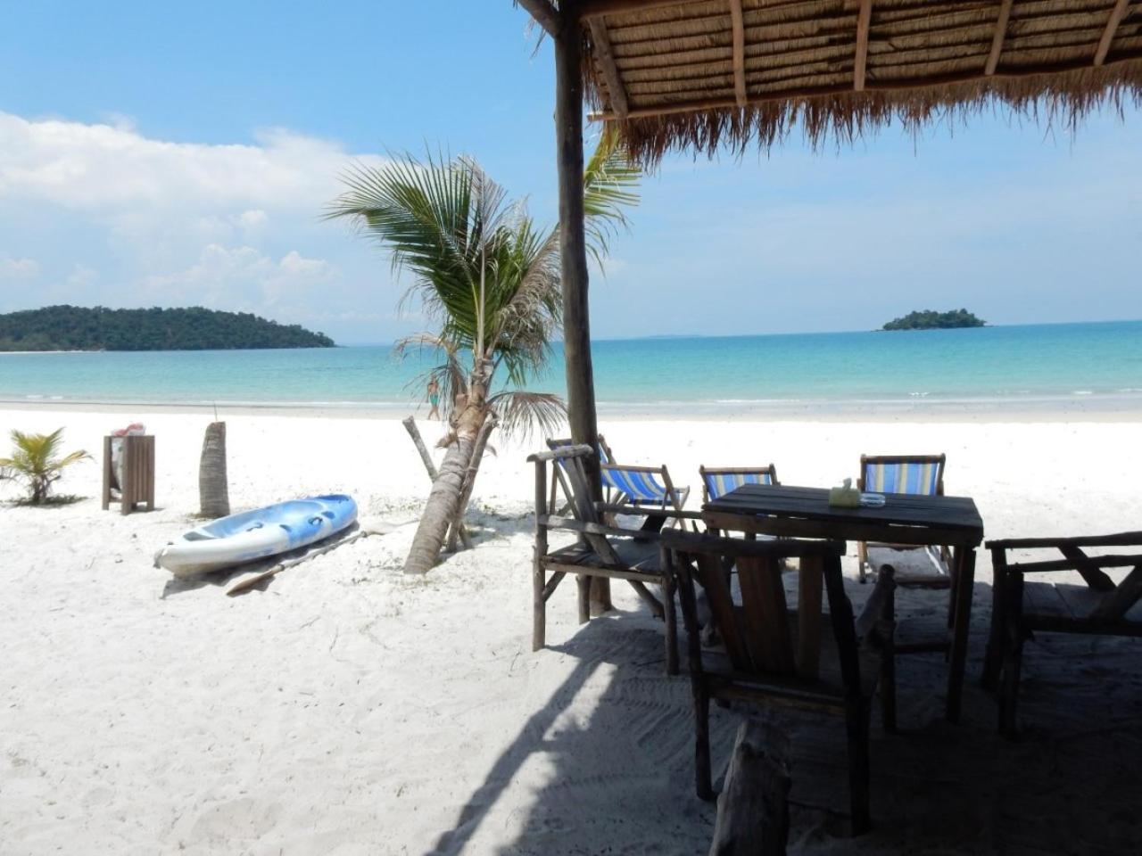 Sandbank Restaurant & Camping Koh Rong Kaoh Touch Esterno foto