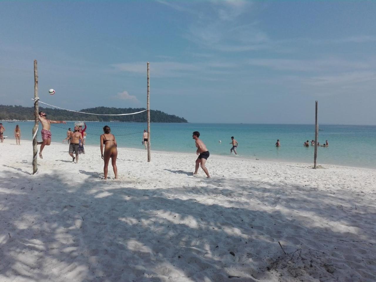 Sandbank Restaurant & Camping Koh Rong Kaoh Touch Esterno foto