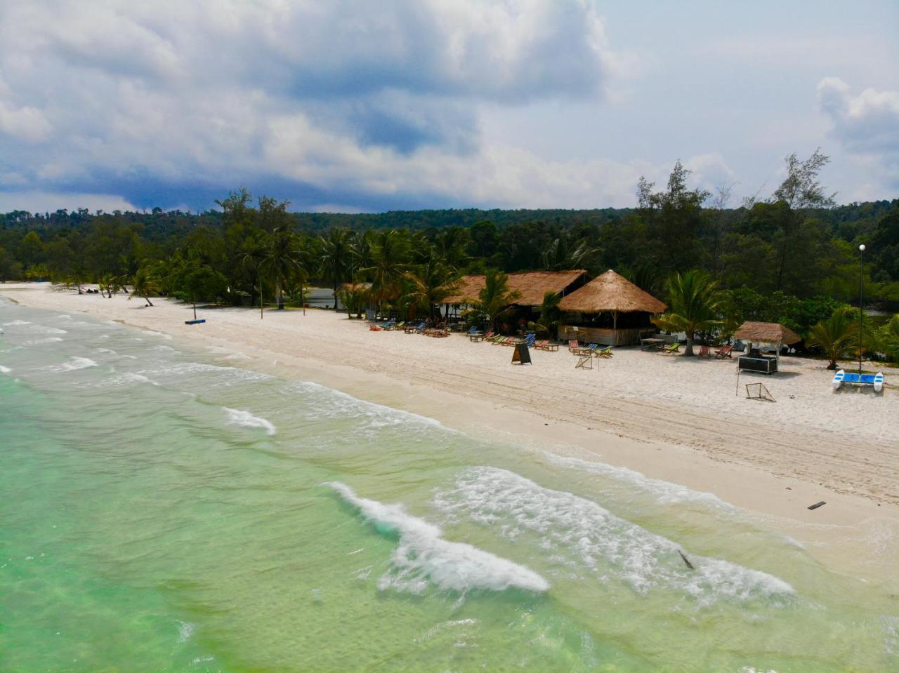 Sandbank Restaurant & Camping Koh Rong Kaoh Touch Esterno foto