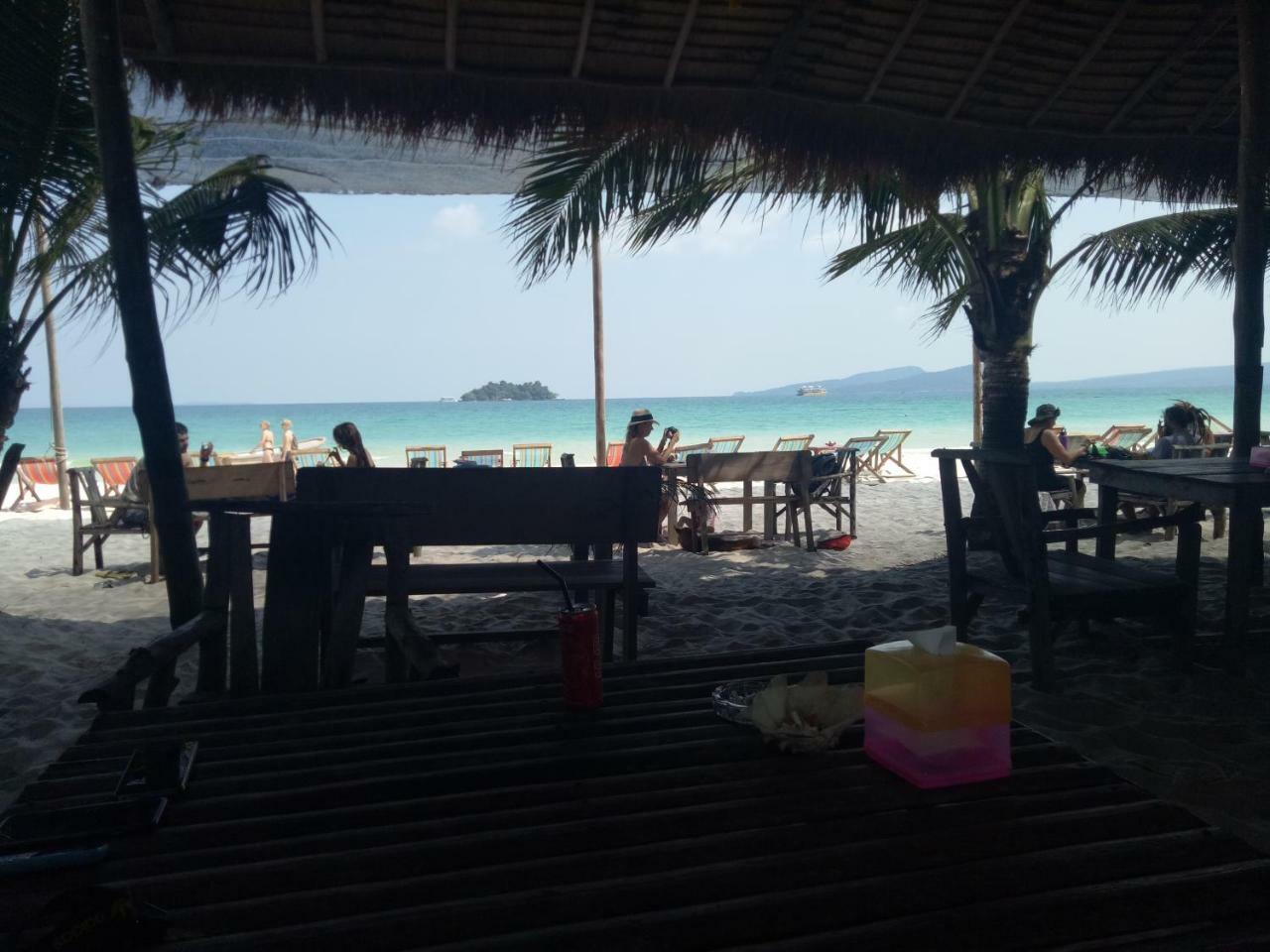 Sandbank Restaurant & Camping Koh Rong Kaoh Touch Esterno foto