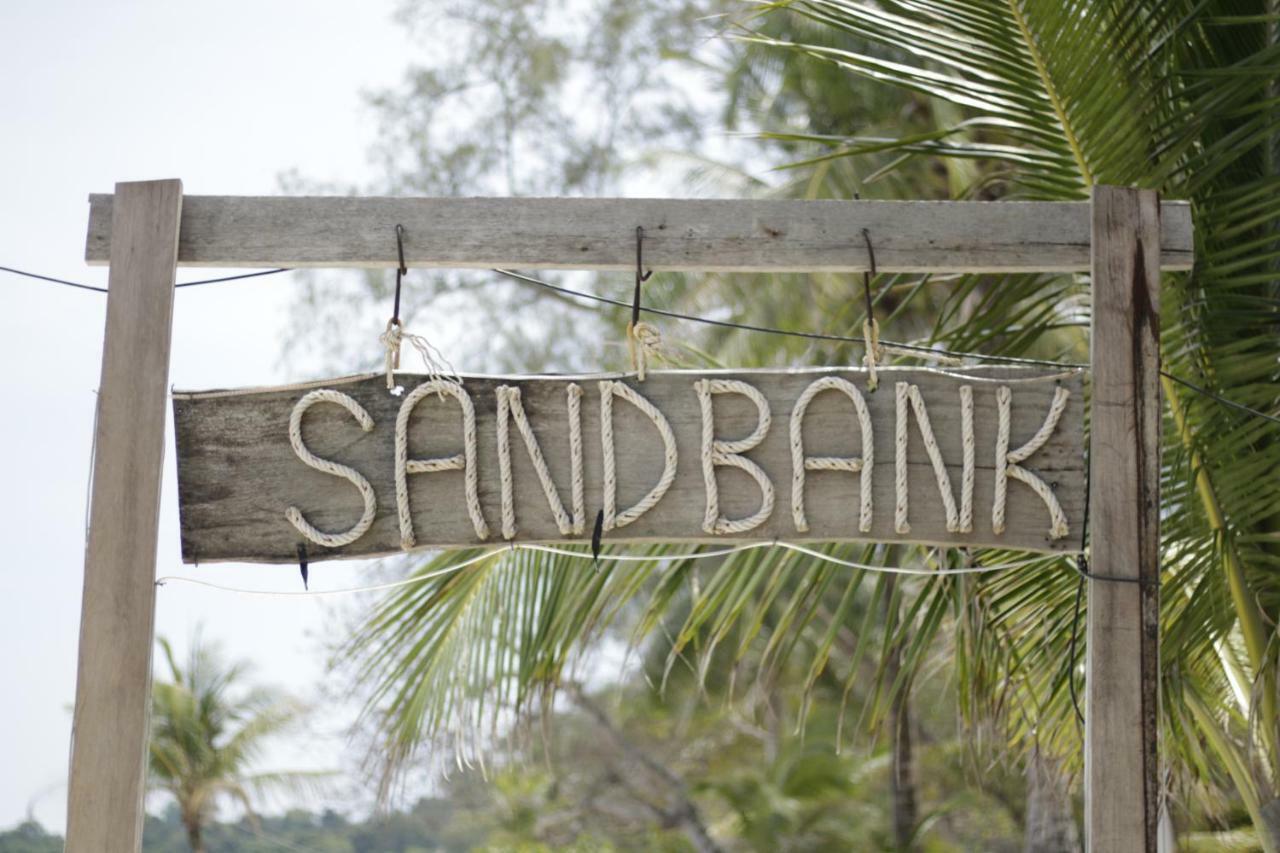 Sandbank Restaurant & Camping Koh Rong Kaoh Touch Esterno foto