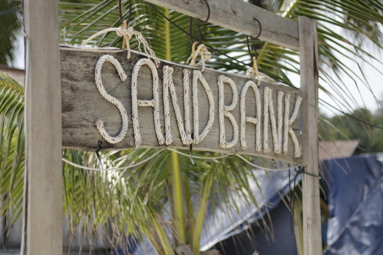 Sandbank Restaurant & Camping Koh Rong Kaoh Touch Esterno foto